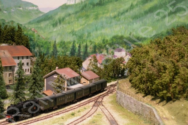 Vallée de la Loue à l'exposition - bourse de modélisme ferroviaire de Novillars Vallée de la Loue à l'exposition - bourse de modélisme ferroviaire de Novillars